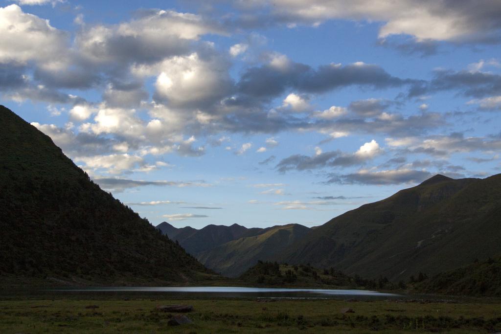 Lac du Dzi La, Pays de Kham, ancien Tibet [Chine] - 2014