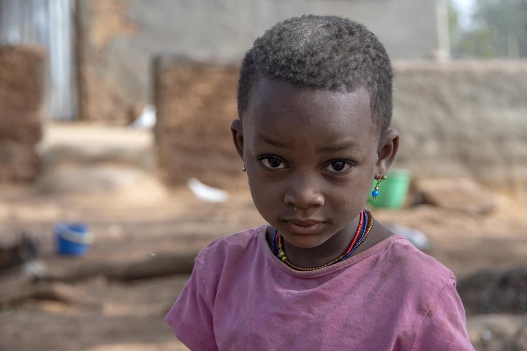 Petite fille peul, massif de l'Atakora [Bénin] - 2018