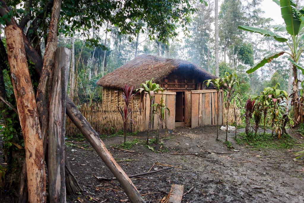 Wanepap, maison des femmes, province d'Enga [Papouasie Nouvelle Guinée] - 2024