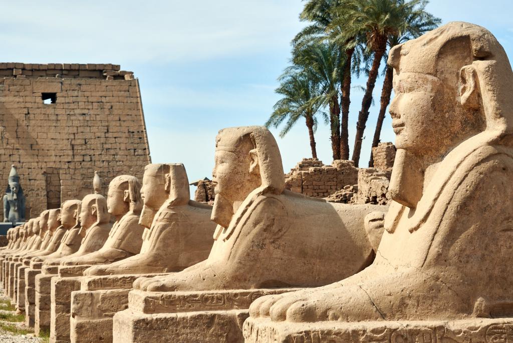 Allée des sphinx, temple de Louxor [Egypte] - 2022 