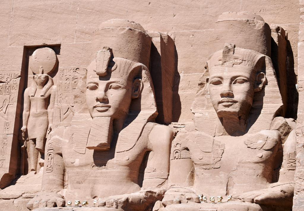 Deux représentations de Ramsès II, temple d’Abu Simbel [Egypte] - 2022