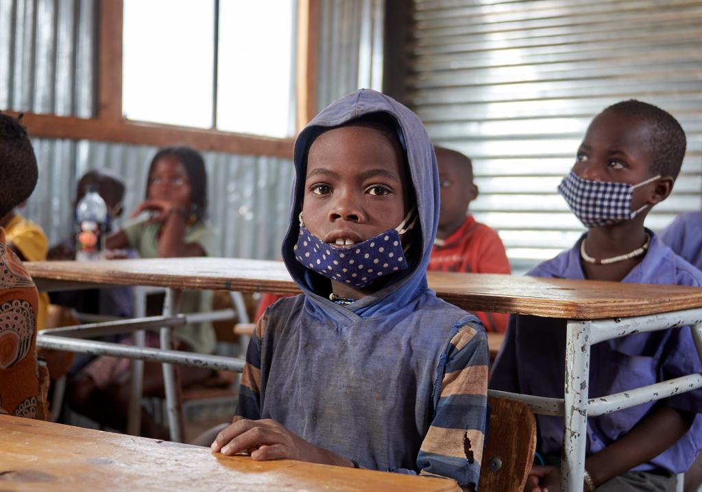A l'école - Pays Himba [Namibie] - 2021A l'école - Pays Himba [Namibie] - 2021