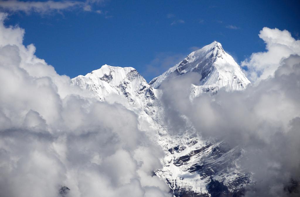 Le Ganesh Himal (7 422 m) [Népal] - 2022