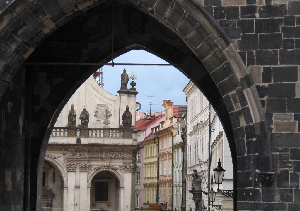 La porte du Pont Charles (Karlus Most), Prague - 2005