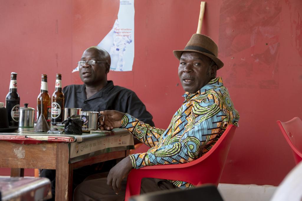 Dans un petit restaurant [Bénin] - 2018