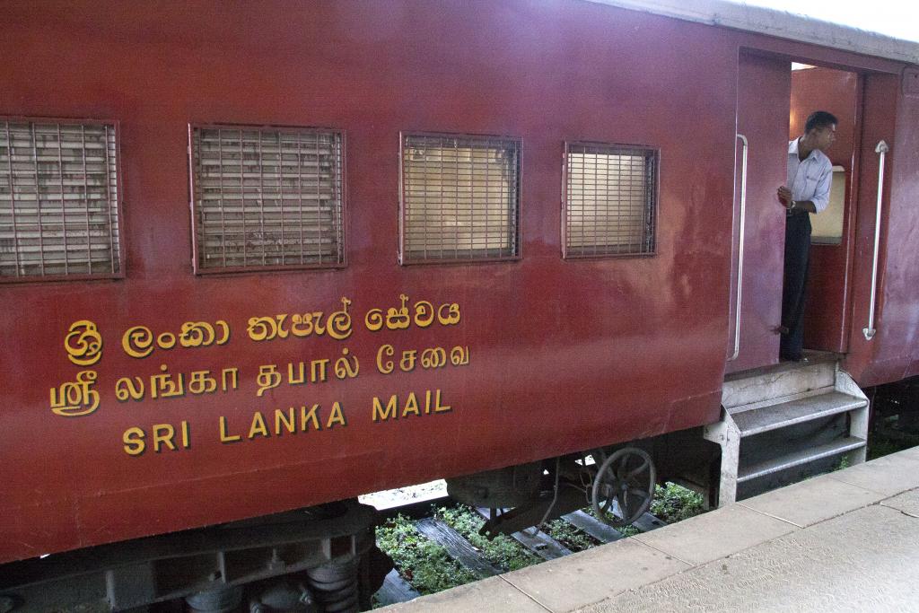 Wagon Sri Lanka Mail [Sri Lanka] - 2016