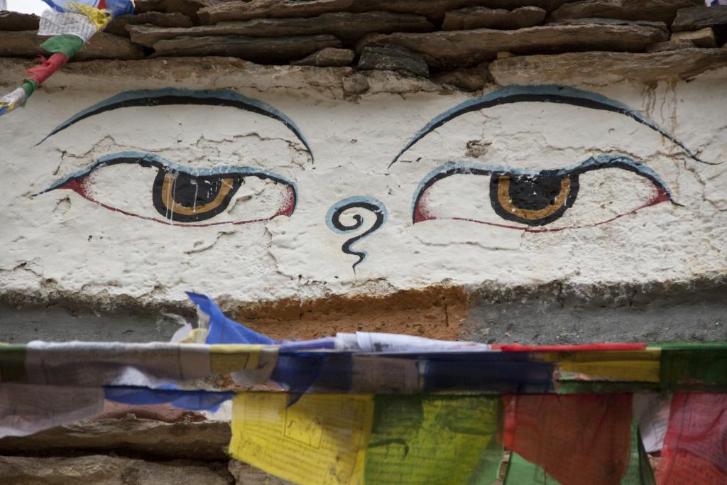 Chörten, yeux de Bouddha, Dho Tarap, Dolpo [Népal] - 2012