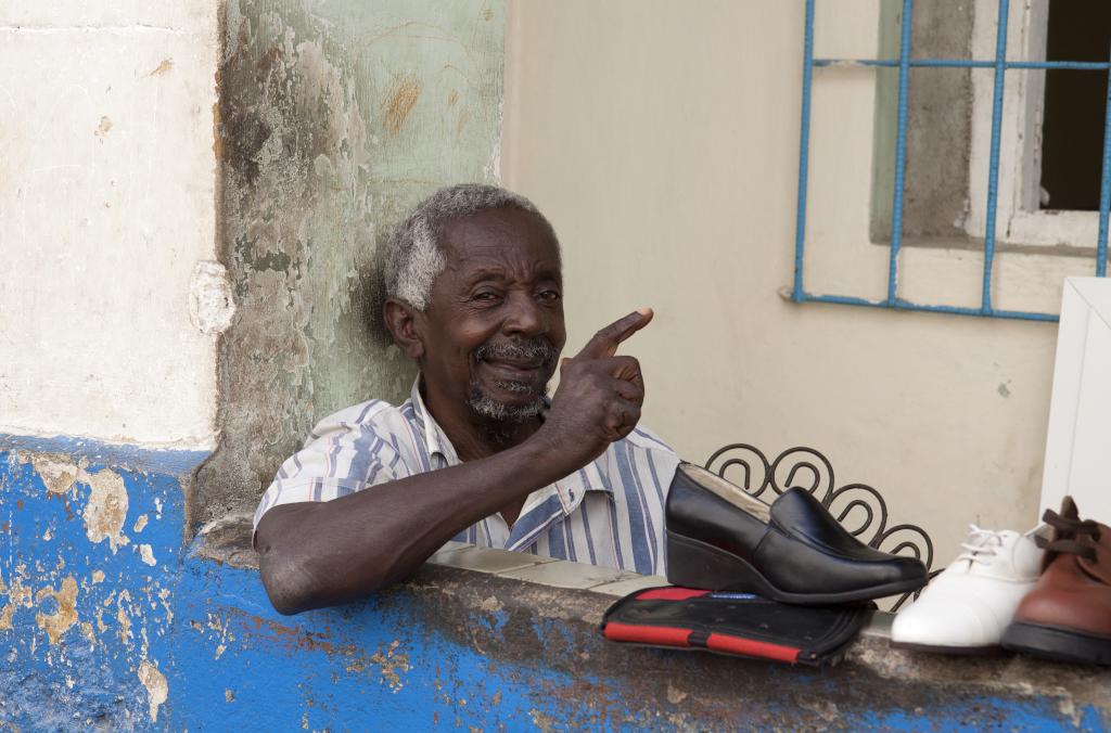 Vendeur de chaussures, La Havane [Cuba] - 2014