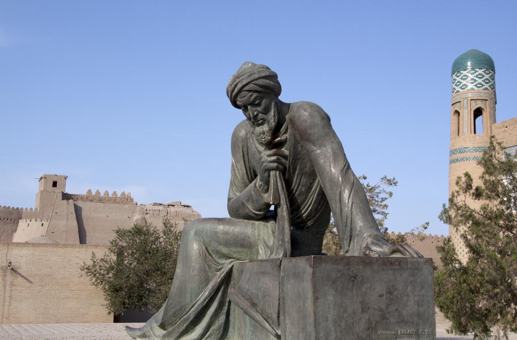 Statue de Al-Khwarizmi, Khiva [Ouzbekistan] - 2013